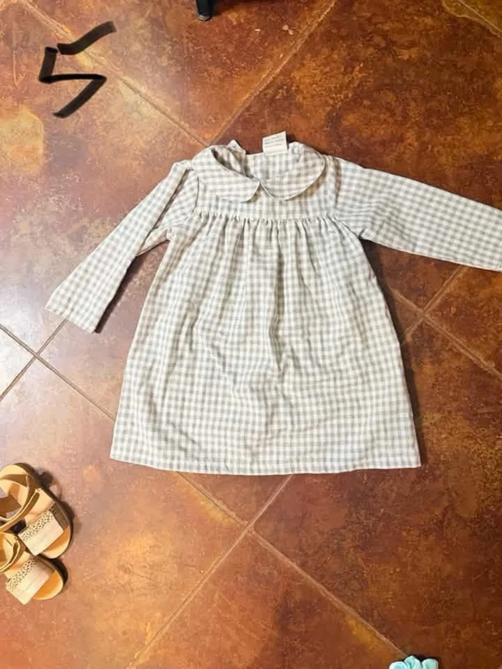 Girls Long-Sleeve Gingham Peter Pan Collar Dress - Cream & Tan